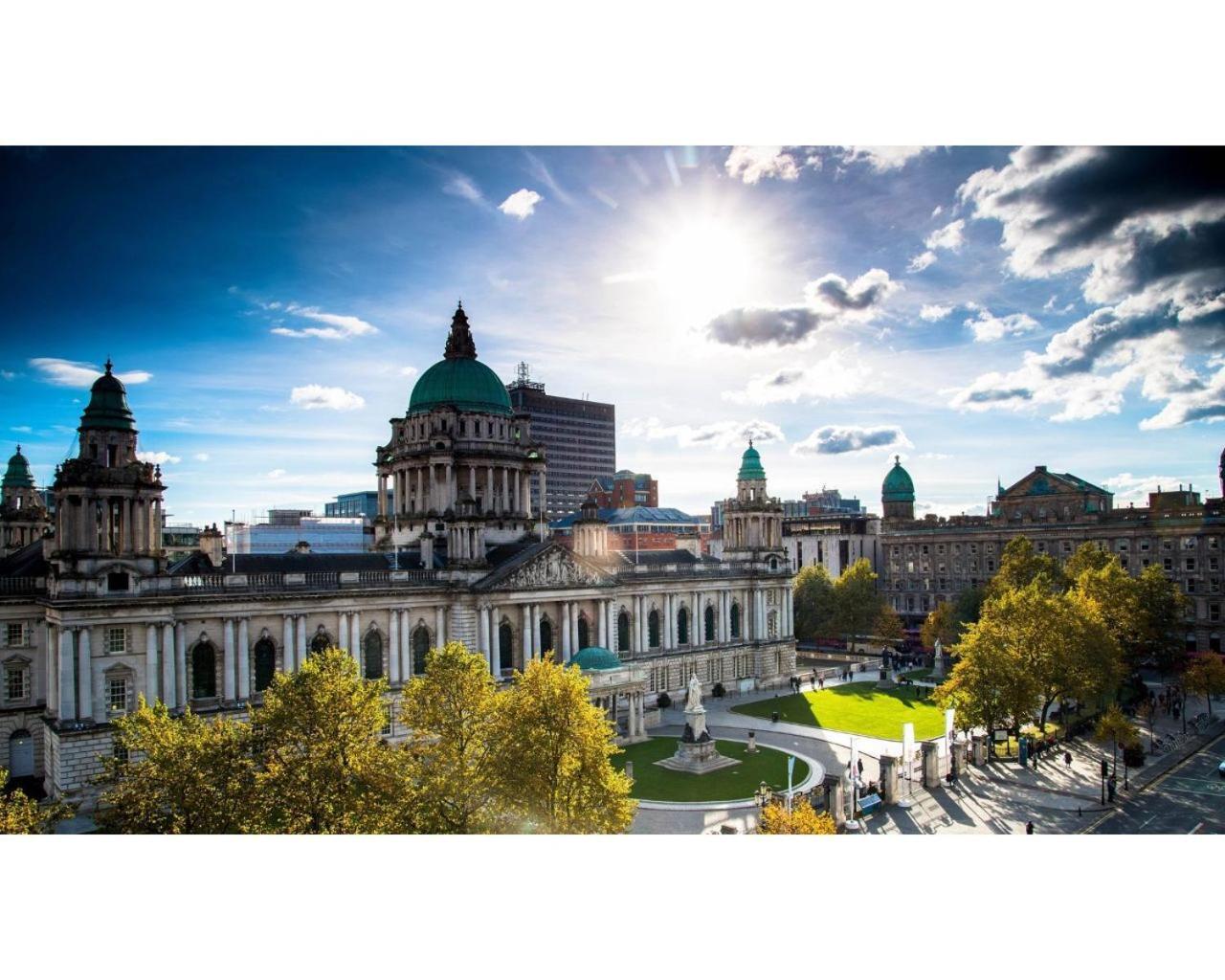 Central Belfast Apartments Chic Luxe R&R Εξωτερικό φωτογραφία