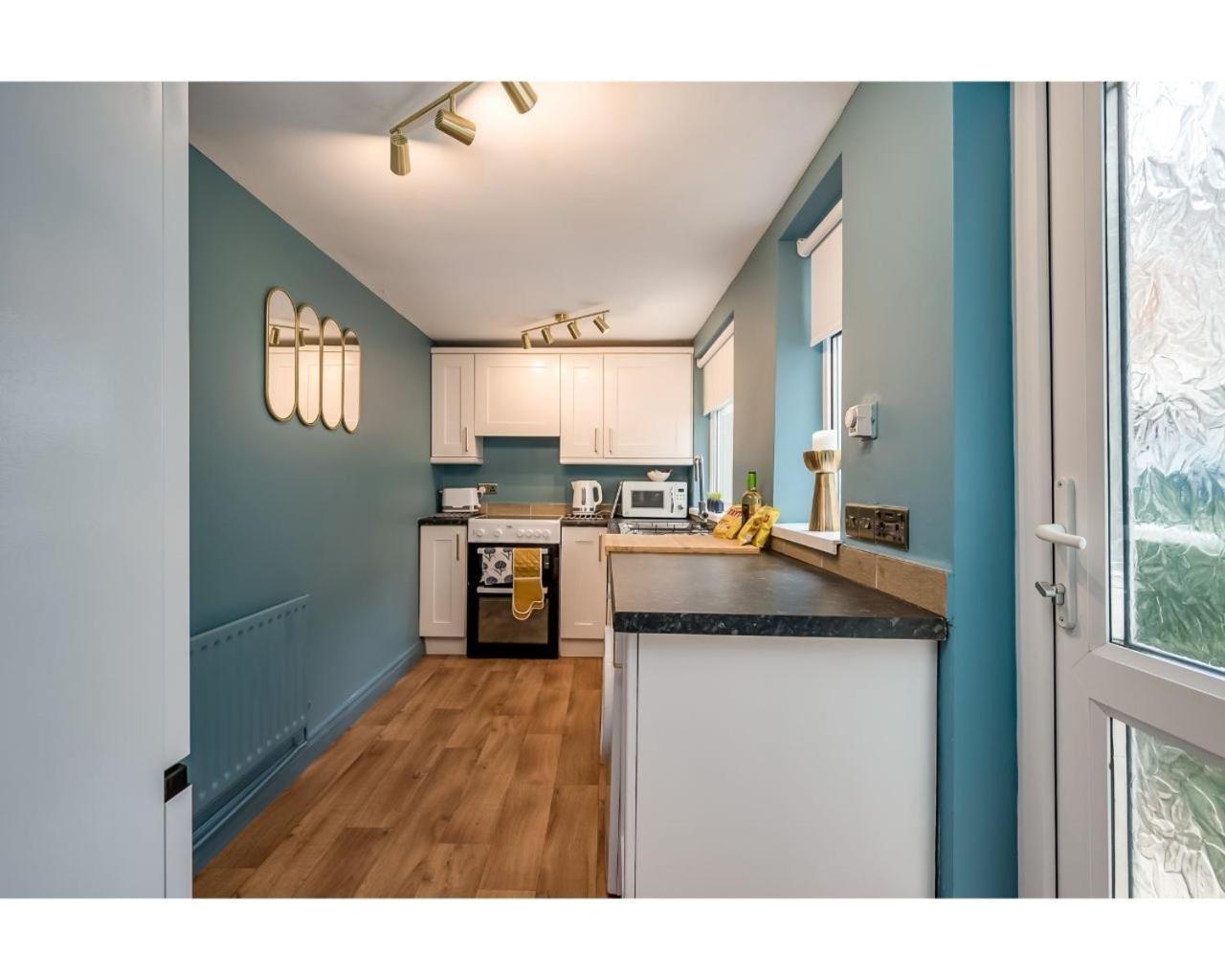 Central Belfast Apartments Chic Luxe R&R Εξωτερικό φωτογραφία