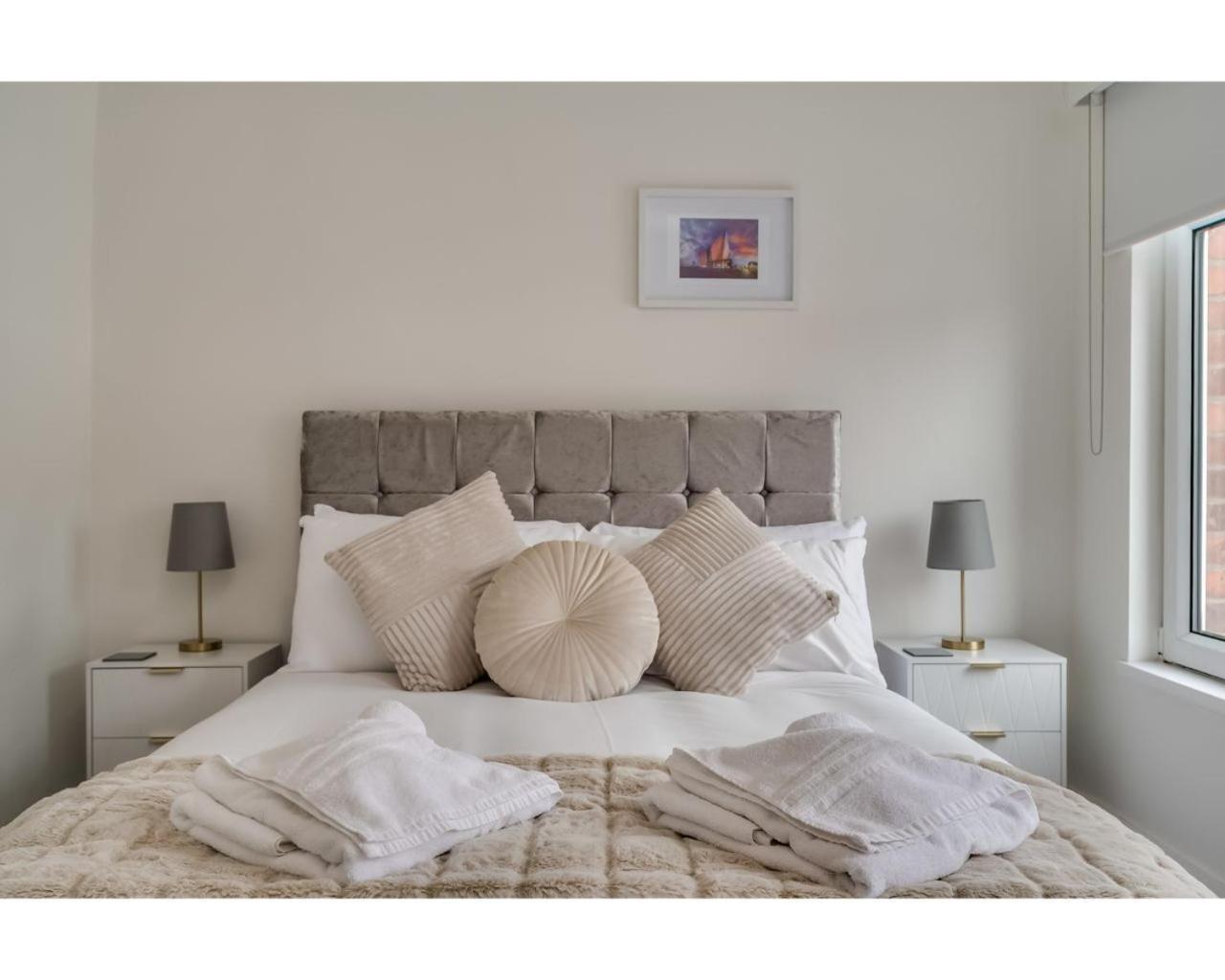 Central Belfast Apartments Chic Luxe R&R Δωμάτιο φωτογραφία